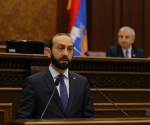 Արարատ Միրզոյանը հեռախոսազրույց է ունեցել Վյաչեսլավ Վոլոդինի հետ