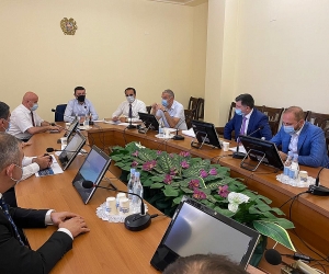 «Կառուցապատողների հայկական ասոցիացիա»-ի ներկայացուցիչները հանդիպել են փոխվարչապետի հետ