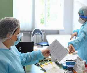 Коронавирус в медцентрах: заразились 248 врачей и 510 медсестер