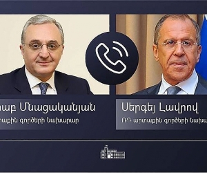 Զոհրաբ Մնացականյանը հեռախոսազրույց է ունեցել ՌԴ ԱԳ նախարար Սերգեյ Լավրովի հետ