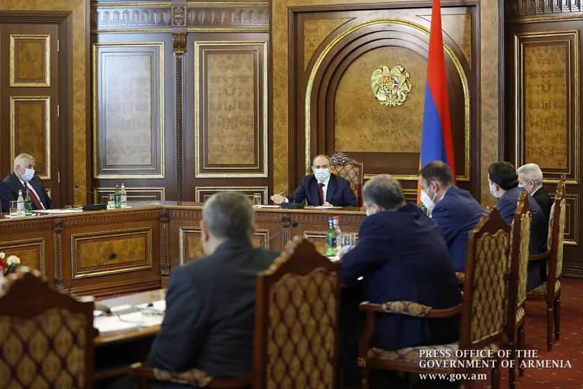 Под председательством премьер-министра обсужден проект Плана действий по восстановлению экономического роста