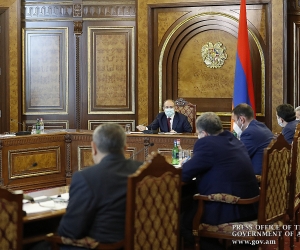 Վարչապետի մոտ քննարկվել է տնտեսական աճի վերականգնման գործողությունների ծրագրի նախագիծը