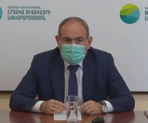 Премьер-министр представил аппарату министерства окружающей среды новоназначенного министра Романоса Петросяна