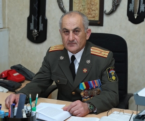 Սենոր Հասրաթյանն ազատվել է պաշտոնից