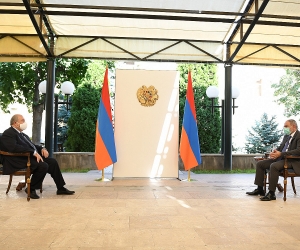 Премьер-министр Никол Пашинян и президент Армен Саркисян обсудили вопросы текущей повестки страны и программы развития
