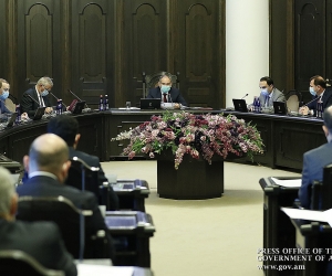 Կառավարությունը քննարկում է արտակարգ դրության ժամկետը երկարաձգելու հարցը (ուղիղ)