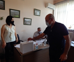 «Հայանտառ» ՊՈԱԿ-ի տնօրենի տեղակալ Սիմոն Պետրոսյանը նիստը վարելուց առաջ չէր ծանոթացել ընտրության կանոնակարգին