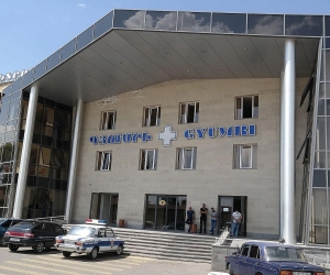 Կեղծիքներ՝ «Գյումրի բժշկական կենտրոն»-ում. մի խումբ բժիշկ-վիրաբույժների մեղադրանքներ են առաջադրվել