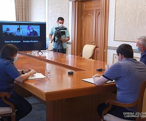 Президент Араик Арутюнян провел дистанционное обсуждение с главным уполномоченным по делам Диаспоры Аппарата Премьер-министра РА Заре Синаняном