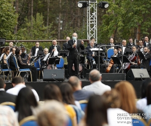 Премьер-министр присутствовал на открытии 21-го международного музыкального фестиваля “Ереванские перспективы”