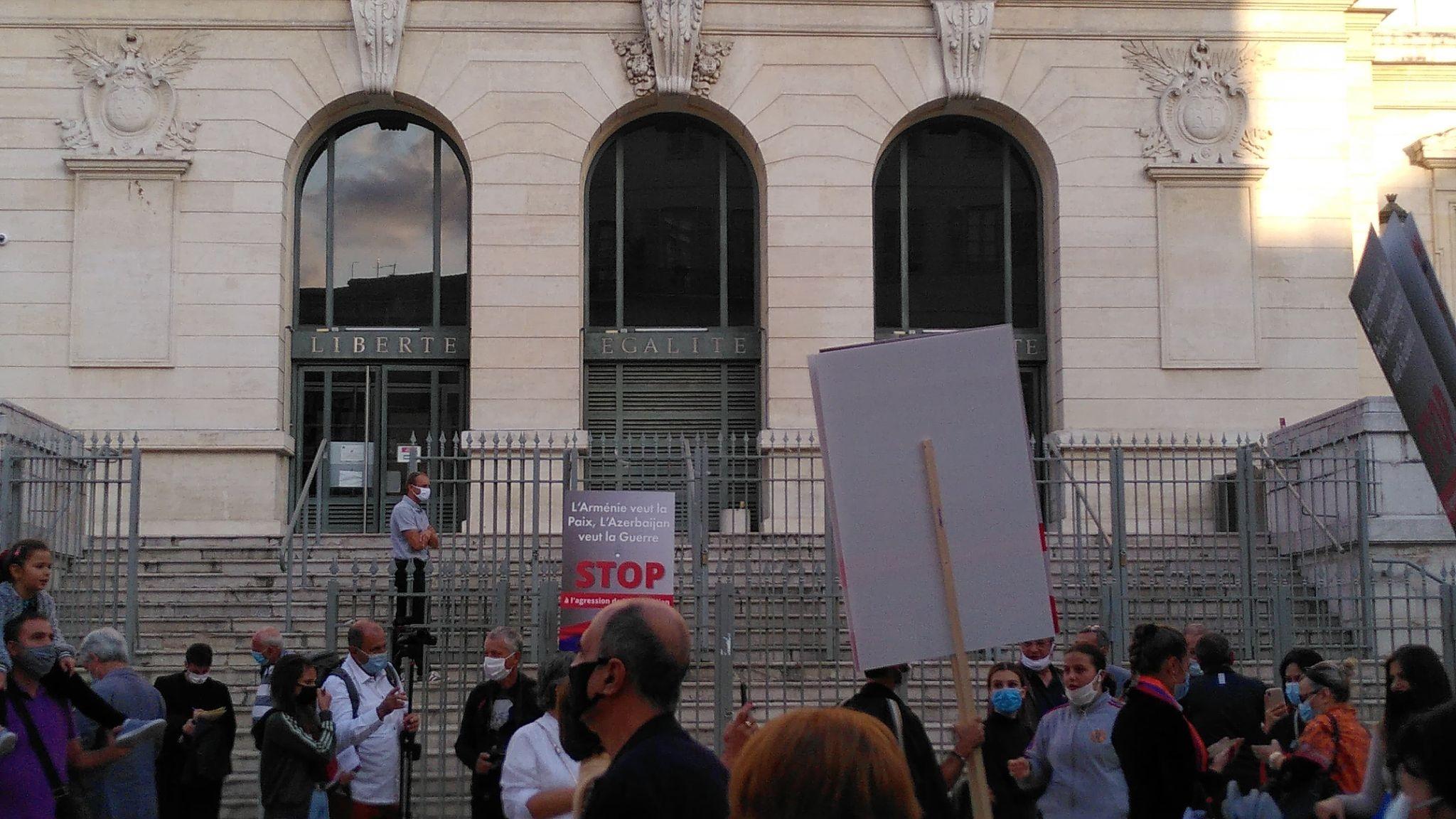Demonstrators in Nice Protest Against Azerbaijani Aggression