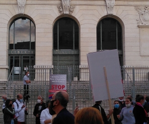 Demonstrators in Nice Protest Against Azerbaijani Aggression