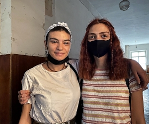 Women in Yerevan Volunteer for the Artsakh Frontline