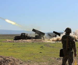 Armenian Defense Ministry: "We're Not Firing at Azerbaijan"
