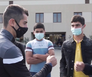 Video: Armenian Footballers Host Children Fleeing Karabakh Fighting