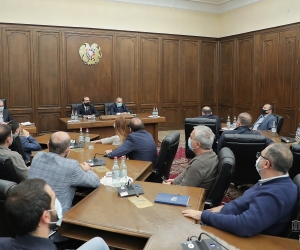 Նիկոլ Փաշինյանը եւ Զոհրաբ Մնացականյանը հանդիպել են ԱԺ հանձնաժողովների նախագահներին