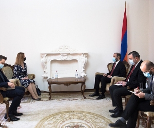 ԱԽ քարտուղար Արմեն Գրիգորյանն ընդունել է Հայաստանում Միացյալ Թագավորության գործերի ժամանակավոր հավատարմատար Հելեն Ֆեյզիին