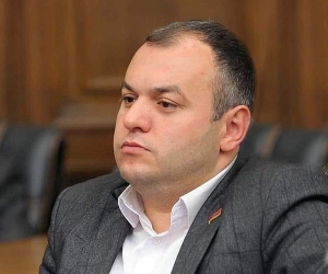 Депутат НС Вардан Атабекян выходит из фракции “Мой шаг” и будет действовать как независимый депутат 