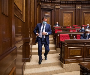 Armenian Defense Minister Davit Tonoyan Fired
