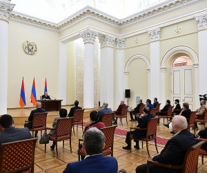 Արմեն Սարգսյանը հանդիպել է հասարակական և մշակութային գործիչներին