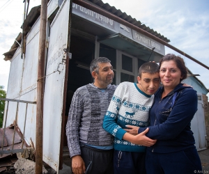 «Մի օր մի հրաշք էլ մեր կյանքում կլինի». առողջական խնդիրներով, առանց տան, բայց սիրով ու ջերմությամբ ապրող մարդիկ