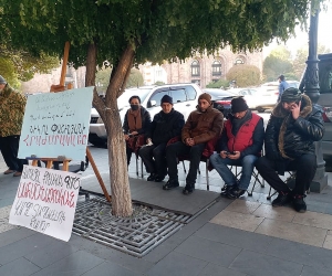 В Ереване пять человек проводят голодовку с требованием отставки Никола Пашиняна