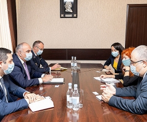 Armenian Military Prosecutor, Human Rights Watch Official Discuss Azerbaijan's Use of Mercenaries, Baned Weapons