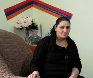 Հոր զոհվելուց 22 օր անց ծնվել է Ալենը