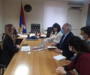 Մանե Թանդիլյանն ընդունել է Լիոնի նախկին քաղաքապետ, բժիշկ Գևորգ Կեպենեկյանին