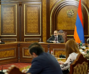 «Խաղաղապահներն ավելի մեծ ուժերով մուտք են գործել Հին Թաղեր-Խծաբերդ հատված»․ Փաշինյանը՝ ԱԽ նիստին