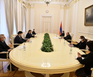 Նախագահ Արմեն Սարգսյանը հանդիպել է իրավաբանական հանրության մի խումբ ներկայացուցիչների հետ