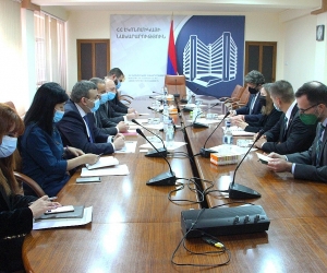 Armenian Economy Minister, U.S. Ambassador Discuss Economic Cooperation