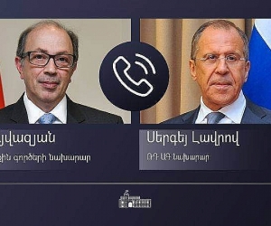 Armenian, Russian Foreign Ministers Discuss Karabakh Ceasefire