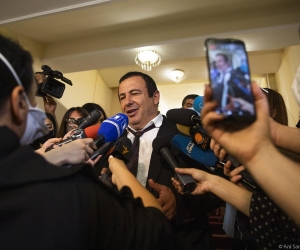 Tsarukyan Says Pashinyan Must Step Down Before Snap Elections