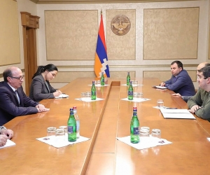 Armenian Foreign Minister, Artsakh President Discuss Humanitarian Situation