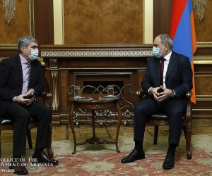 Քաղաքական խորհրդակցություններ՝ «Հանրապետություն» և ՄԱԿ կուսակցությունների նախագահների հետ