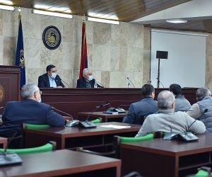 Ուսումնական գործընթացի կազմակերպման ձեւը կորոշեն ֆակուլտետները. ԵՊՀ դեկանները հանդիպել են Գեղամ Գեւորգյանի հետ