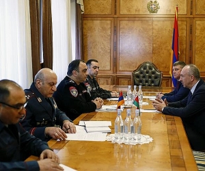Armenian Police Chief, Belarus Ambassador Discuss Law Enforcement Cooperation