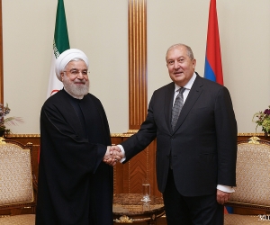 Armenian President Congratulates Rouhani on Islamic Revolution Anniversary