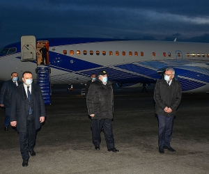 Armenian President Returns to Yerevan; Will Continue Covid-19 Treatment