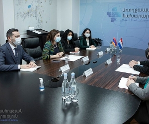 Առողջապահության նախարարը հանդիպել է Նիդերլանդների նորանշանակ դեսպան Նիկո Սխերմերսին