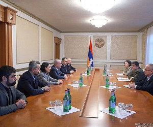 Արայիկ Հարությունյանն ընդունել է ԿԳՄՍ նախարար Վահրամ Դումանյանի գլխավորած պատվիրակությանը