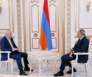 Վարչապետ Նիկոլ Փաշինյանի հարցազրույցը Նվեր Մնացականյանին