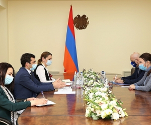 Հակոբ Արշակյանը հանդիպել է «Ֆիլիպ Մորիս Արմենիա» ընկերության ներկայացուցիչներին
