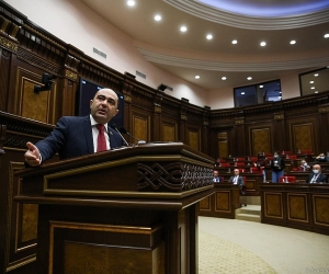 Эдмон Марукян предложил Пашиняну распустить парламент и назначить внеочередные выборы 