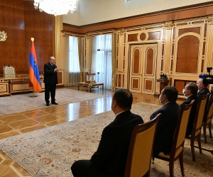Արմեն Սարգսյանը պետական բարձր պարգևներ է հանձնել