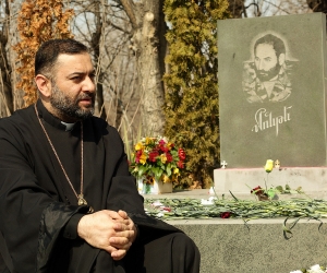 «Մայրն իր որդու հանդեպ այդպես հոգատար չի կարող լինել, որքան զինվորը զինվորի հանդեպ այդ կռվի դաշտում»