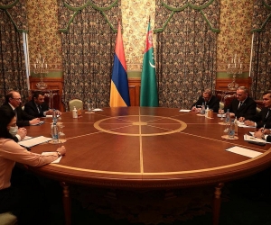 ԱԳ նախարար Արա Այվազյանի հանդիպումը Թուրքմենստանի ԱԳ նախարար Ռաշիդ Մերեդովի հետ