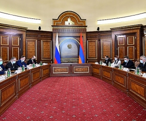 Կառավարությունում կայացել է ՀՀ և ՌԴ փոխվարչապետների հանդիպումը