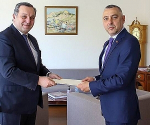 Բուլղարիայի Հանրապետության նորանշանակ դեսպանն իր հավատարմագրերի պատճենն է հանձնել ԱԳ նախարարի տեղակալին